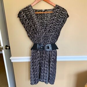 ⬇️Guess Black Belted Dress